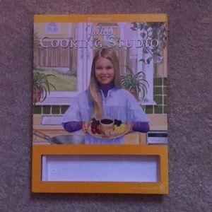 Julies cooking studio book